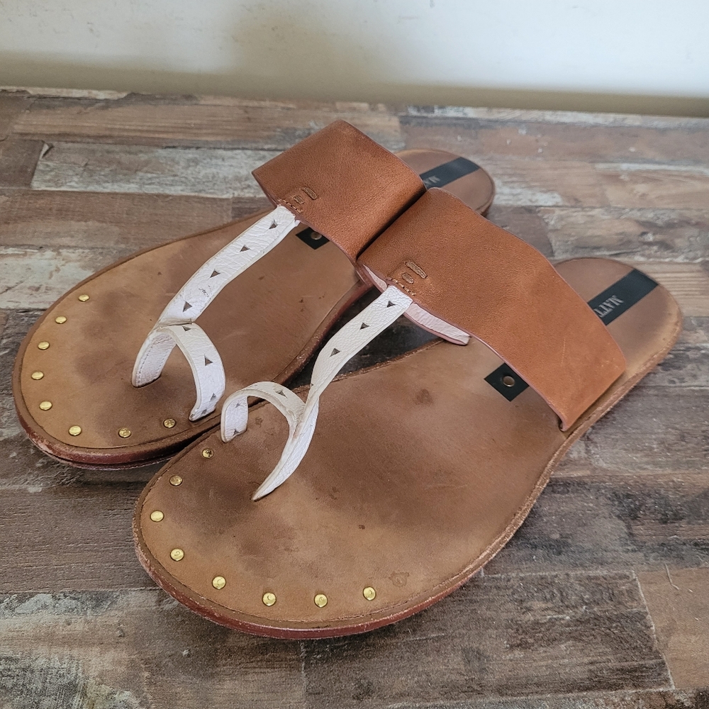 Matt Bernson Brown and White Leather Sandals